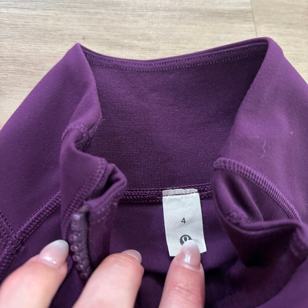 Lululemon Define Cropped Jacket Nulu Dramatic Magenta Women Size 4 - Picture 3 of 7